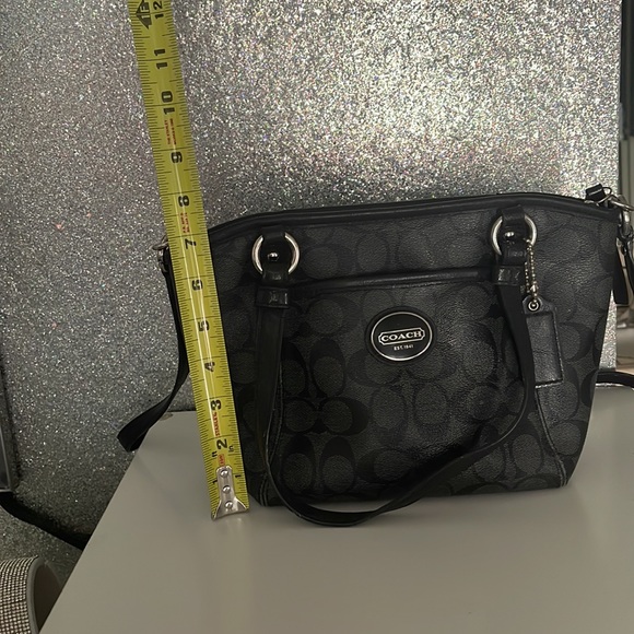 Coach crossbody - Picture 8 of 8